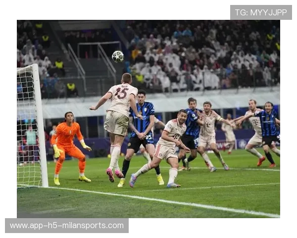 拜仁帕瓦尔右路持球与攻击组织练习