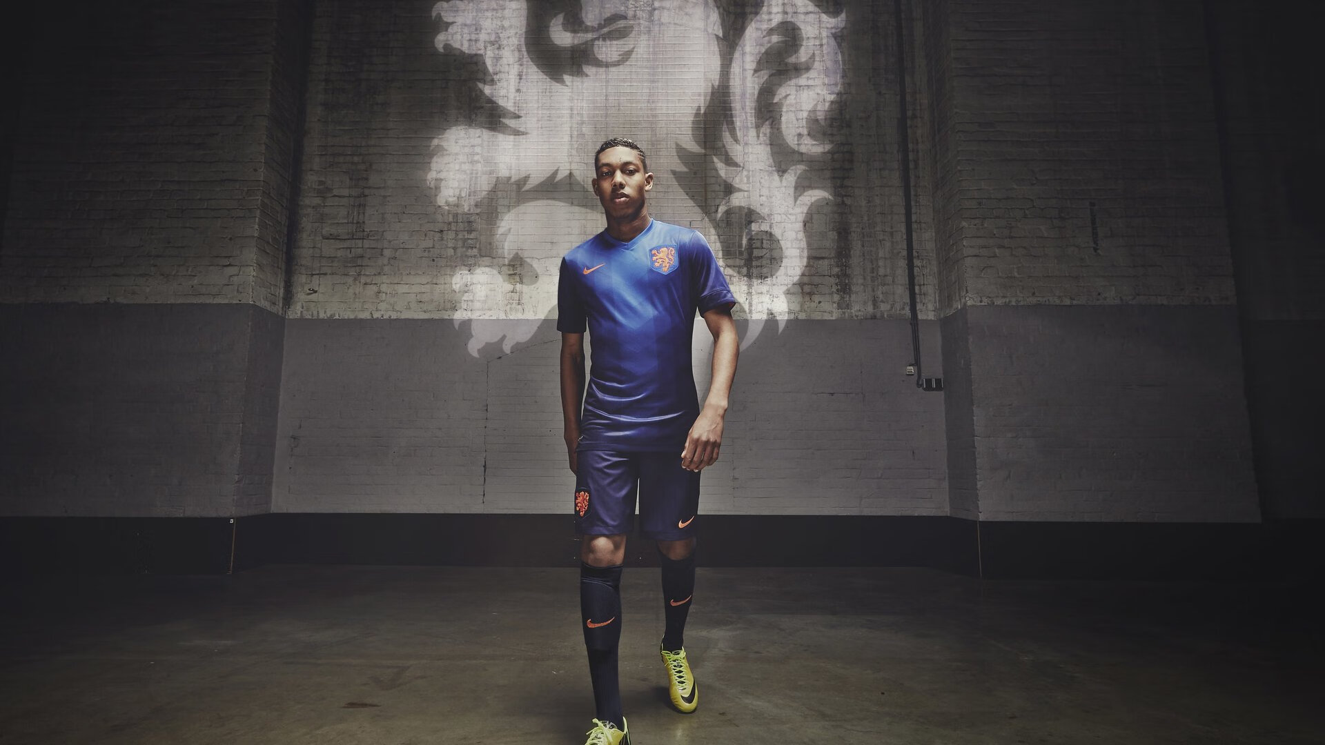 VALORANT操作战术完美结合，valorant枪械介绍