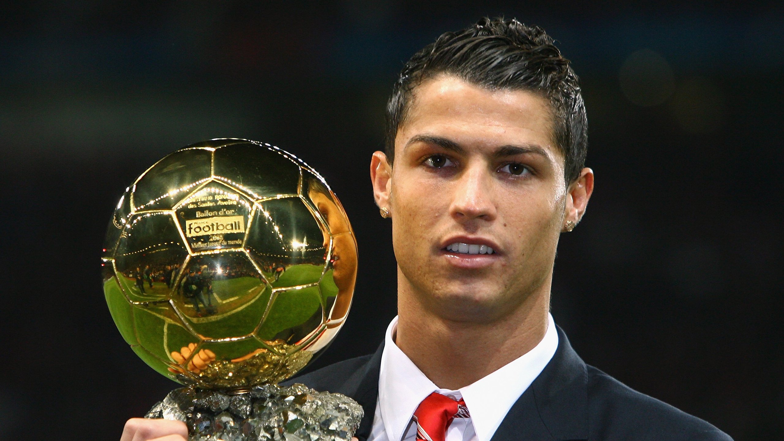 AC MILANSPORTS-世界杯历史纪录可能被打破，专家预测热议，世界杯历史比赛结果